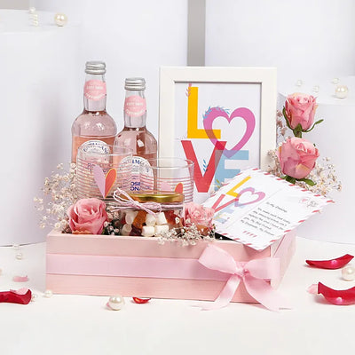 Love Postcard Hamper