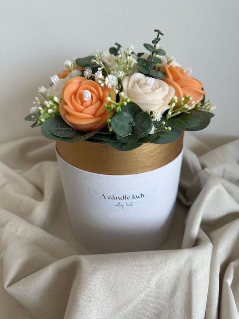 LUXURY CANDLE FLOWER BOUQUET